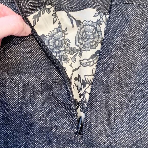 Atelier Flounce Hem Herringbone Pencil Skirt - Picture 4 of 6